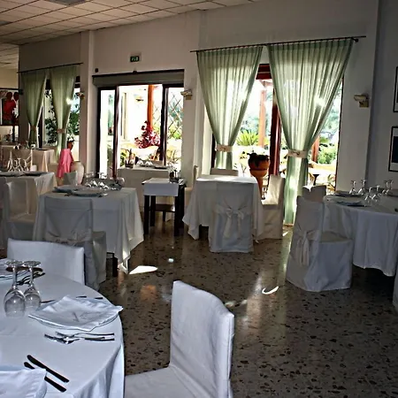 Mandetta - Adults Only 3*