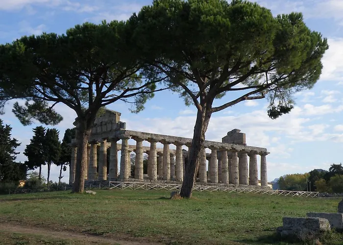 Mandetta - Adults Only 3* פסטום